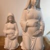 Virgen de la dulce espera (Bartimeo) en dos tamaños sobre una base de madera, foto real